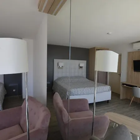 Apartment Eve Naturiste Le Jardin D'eden *