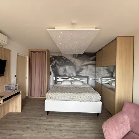 Apartment Studio Eve & Garage Residence Naturiste Le Jardin D'Eden *